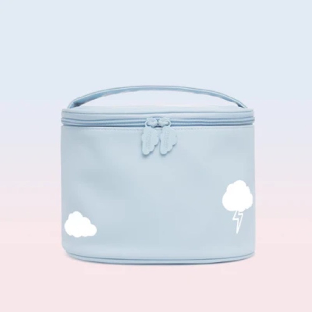 KYLIE COSMETICS Jenner Baby travel case
travel essential Make Up Cosmetic Bag BN